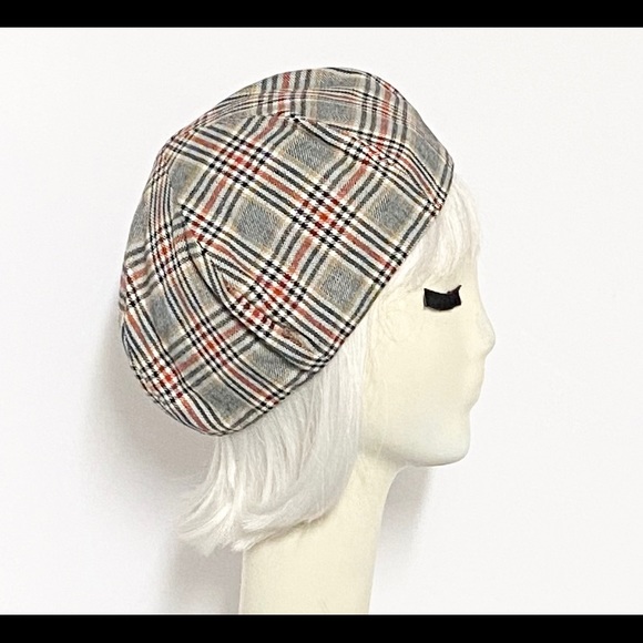 Plaid Beret Hat - Picture 3 of 4